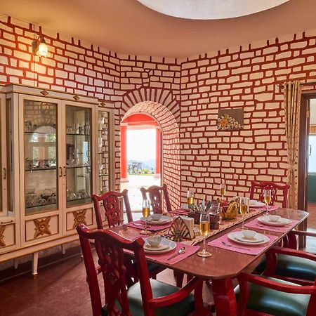 Stayvista At Cliffhanger Solitude With Balcony, Lawn Kolhapur Exterior photo