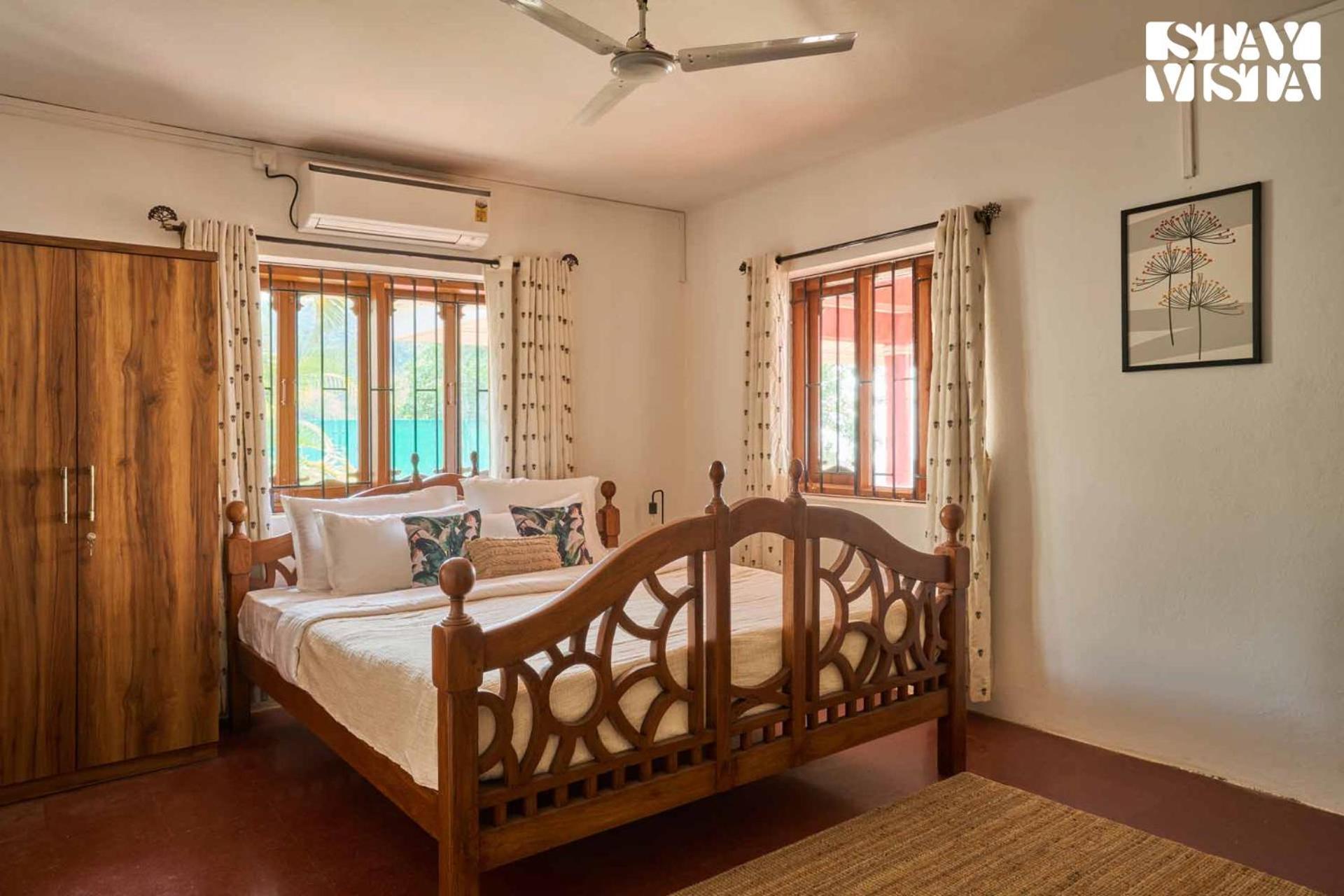 Stayvista At Cliffhanger Solitude With Balcony, Lawn Kolhapur Exterior photo